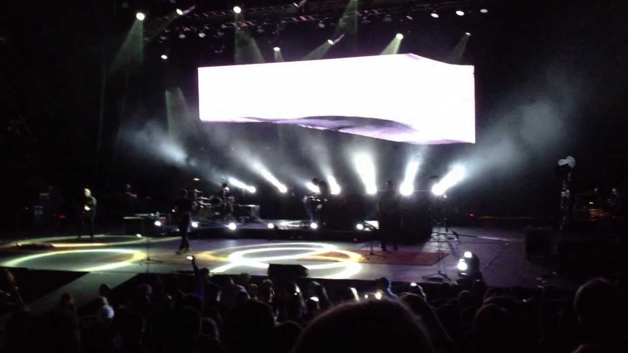 Chris Tomlin - Live - White Flag,  Irvine Verizon Amphitheater 04-27-13