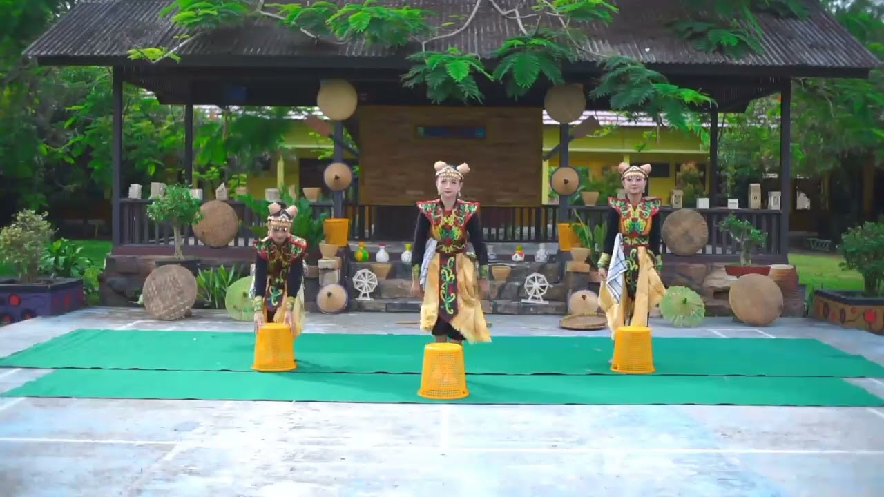 Fls2n Tari SMP N 14 OKU