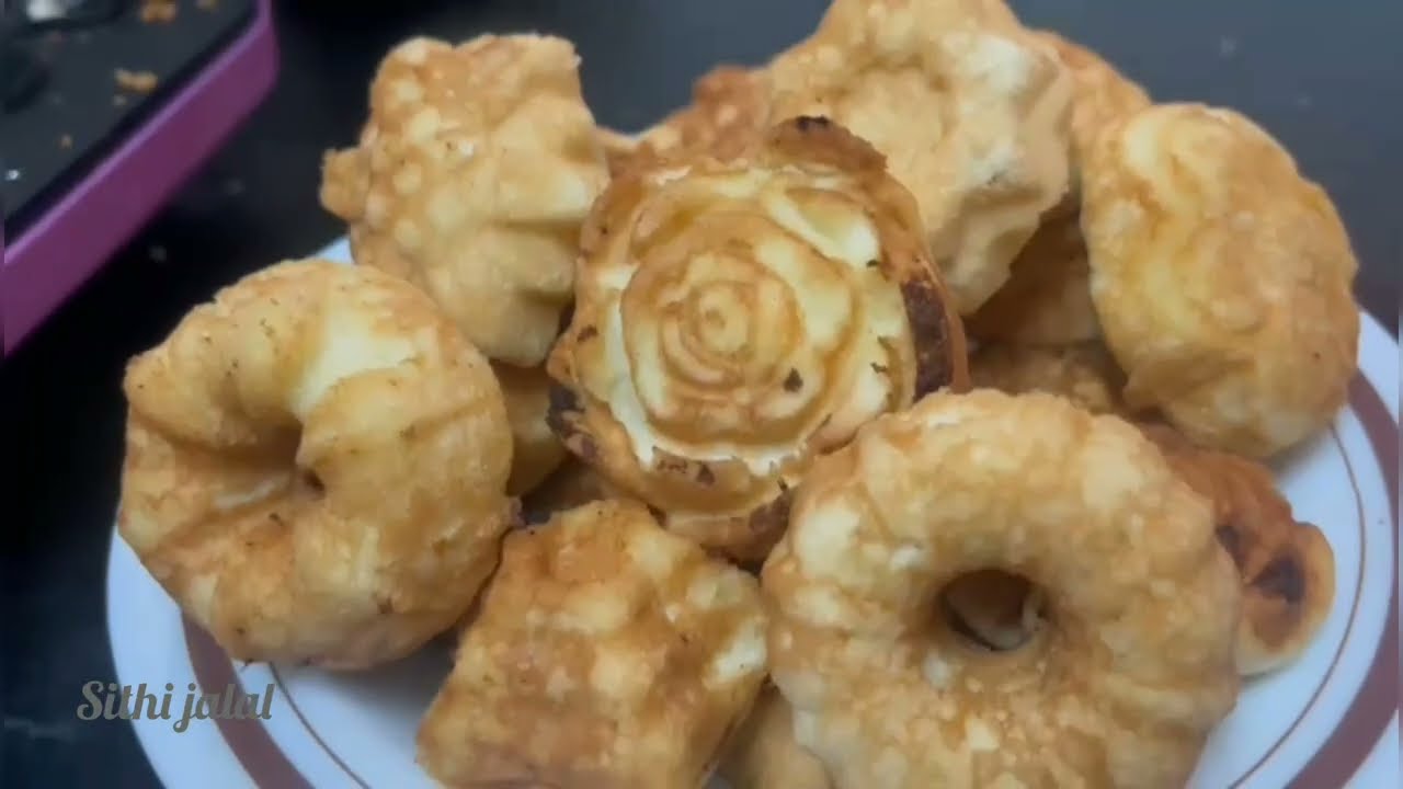 Achu paniyaram in Tamil Muttai paniyaram in Tamil muslims Traditonal sweet cake rich cake with flour