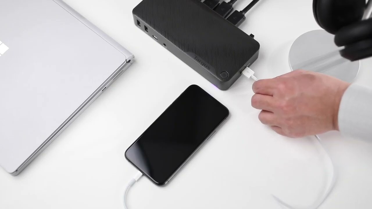 USB-C Multi-Function DisplayPort Alt. Mode Triple Video Docking Station with 85W Power (DOCK430USZ)