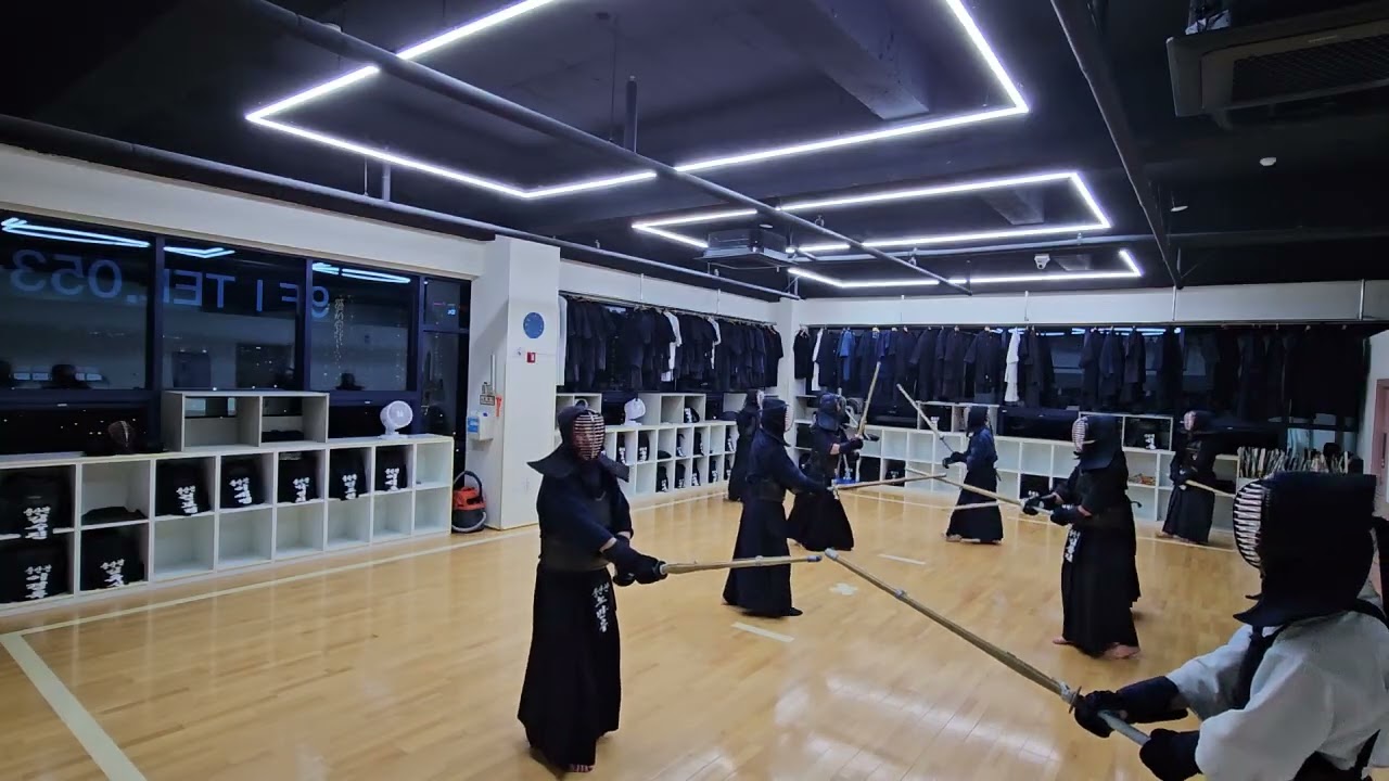 2026. 3. 9  중산검도관  저녁반 운동