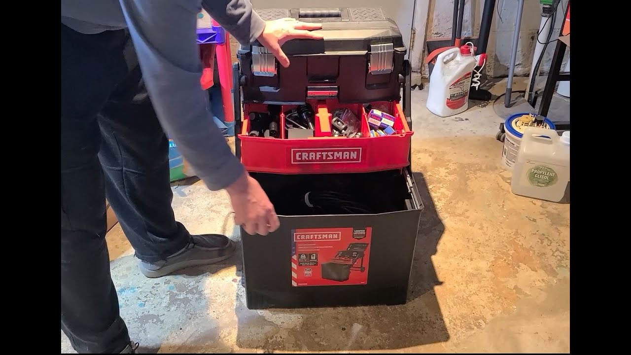 CRAFTSMAN 22 in Rolling Tool Box with Wheels