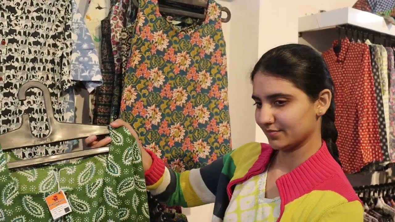 sanganeri printed clothes in jaipur ll सबसे सस्ते कपडे ll cheapest cloths ll pink city vastra ll