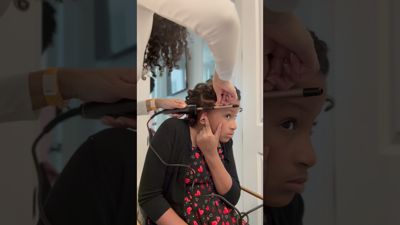 do WAND CURLS on MY DAUGHTER’S hair #stayathomemom #momlife #hair #naturalhair