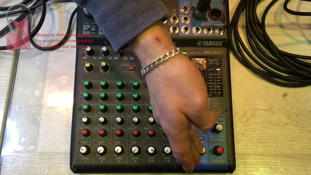 D&eacute;monstration table mixage Yamaha MG10 MG82CX