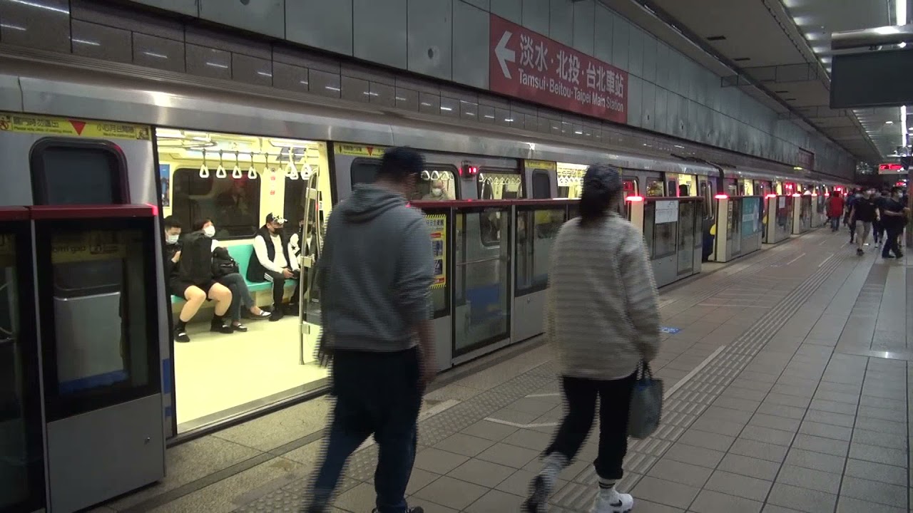 台北捷運 淡水信義線 C381 往淡水 中正紀念堂站 進站 出站