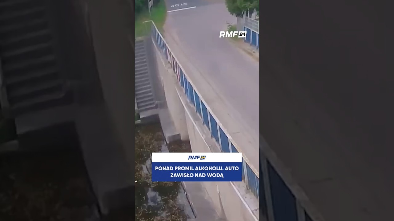 PONAD PROMIL ALKOHOLU. AUTO ZAWISŁO NAD WODĄ
