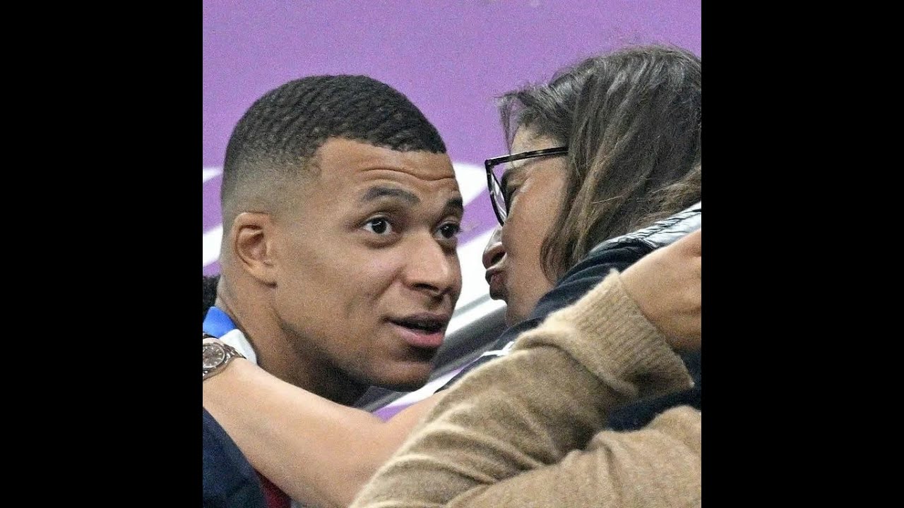 Fayza Lamari la maman de Kylian Mbapp&eacute; ❤️ #mbappe #family #mother #madre #mom #mama #엄마 #お母さん #mum