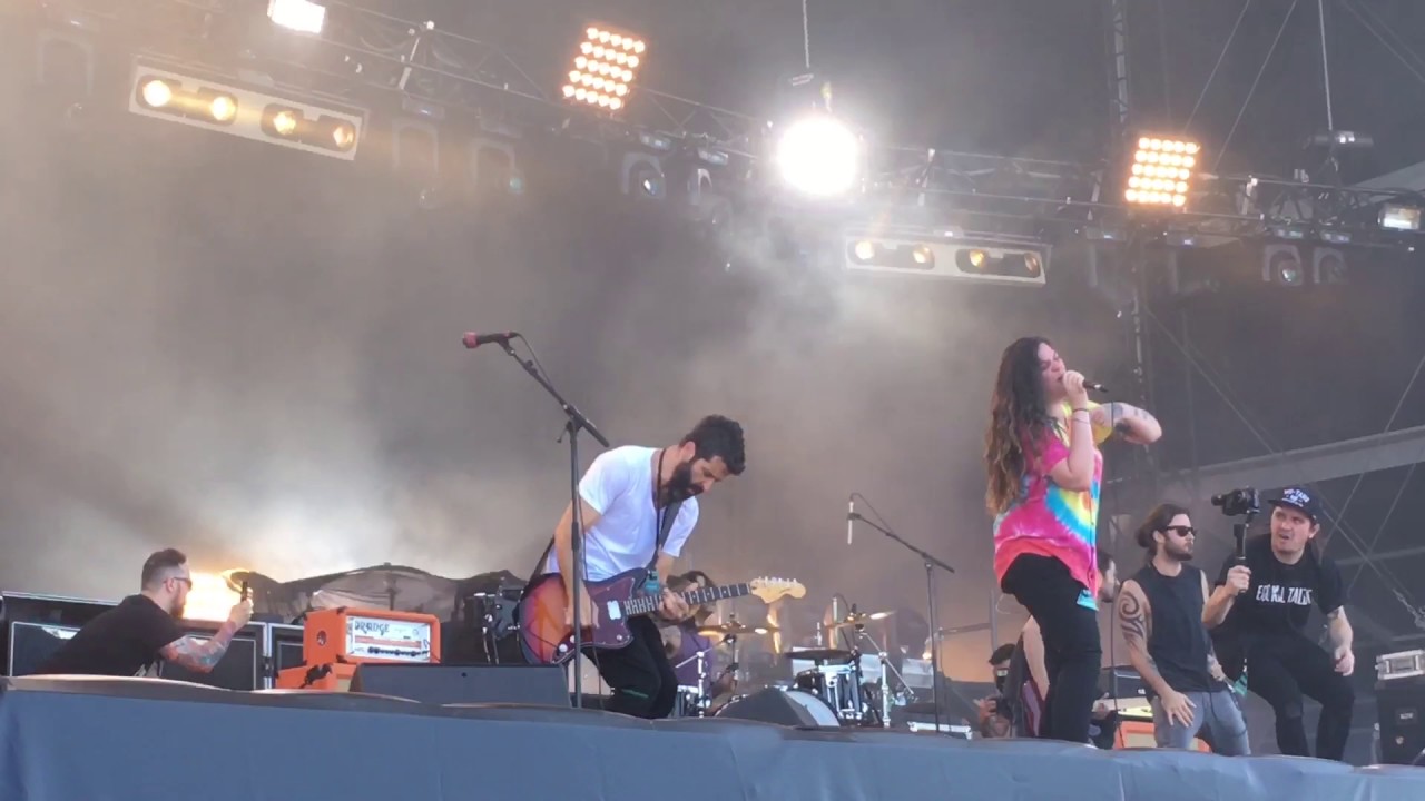 Far From Alaska @Download Festival Paris le 10 Juin 2017