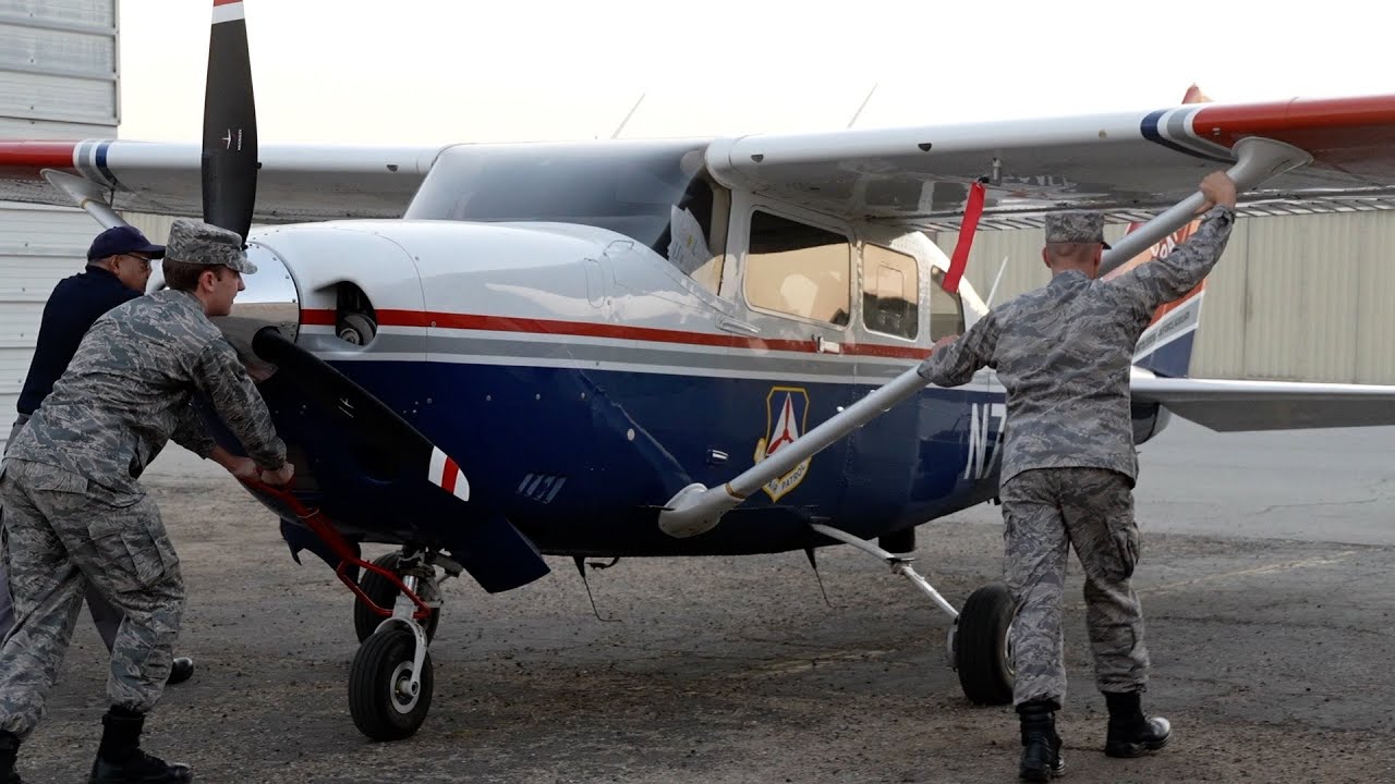 Bakersfield Civil Air Patrol Squadron 121 Hosting Garage Sale