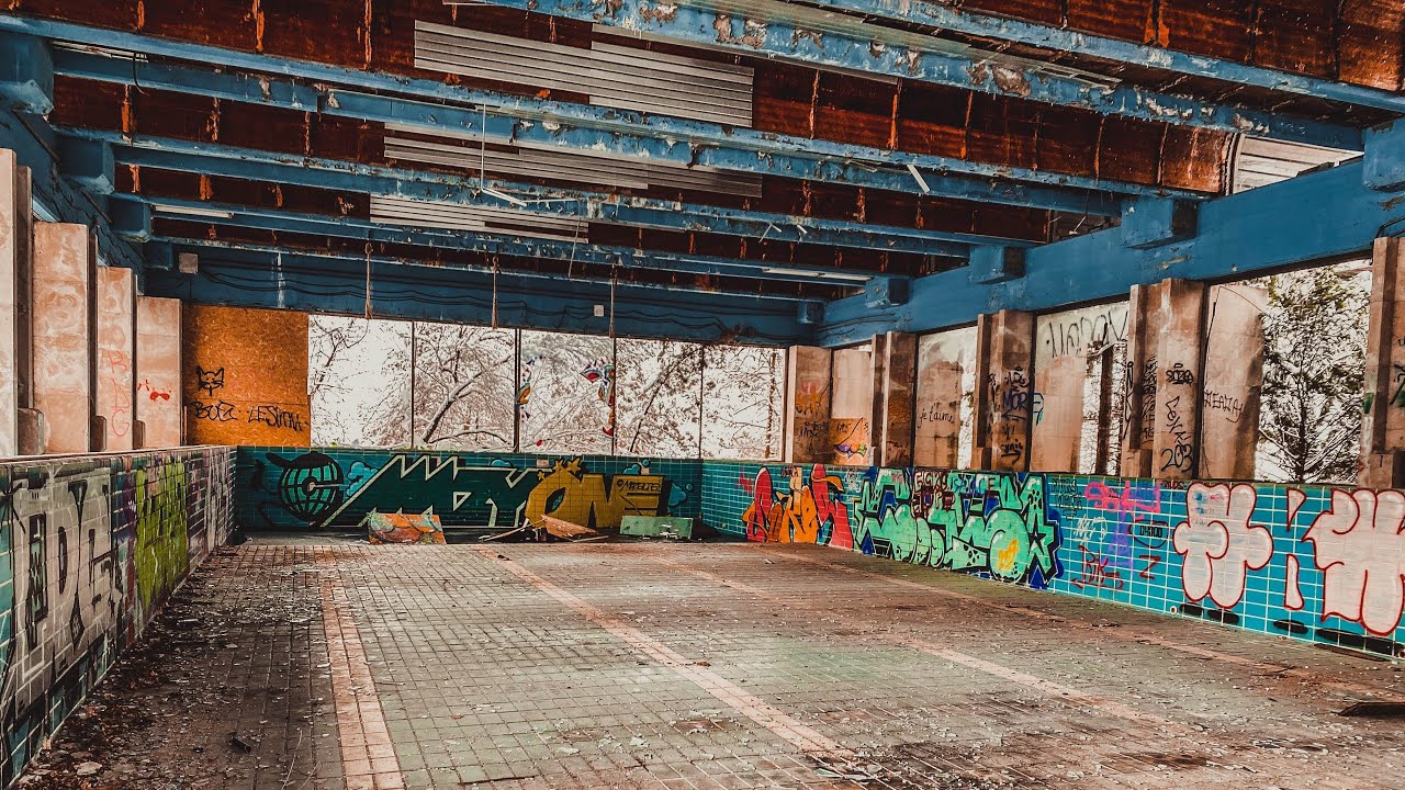 Abandoned Places Bulgaria: Communist Mansion