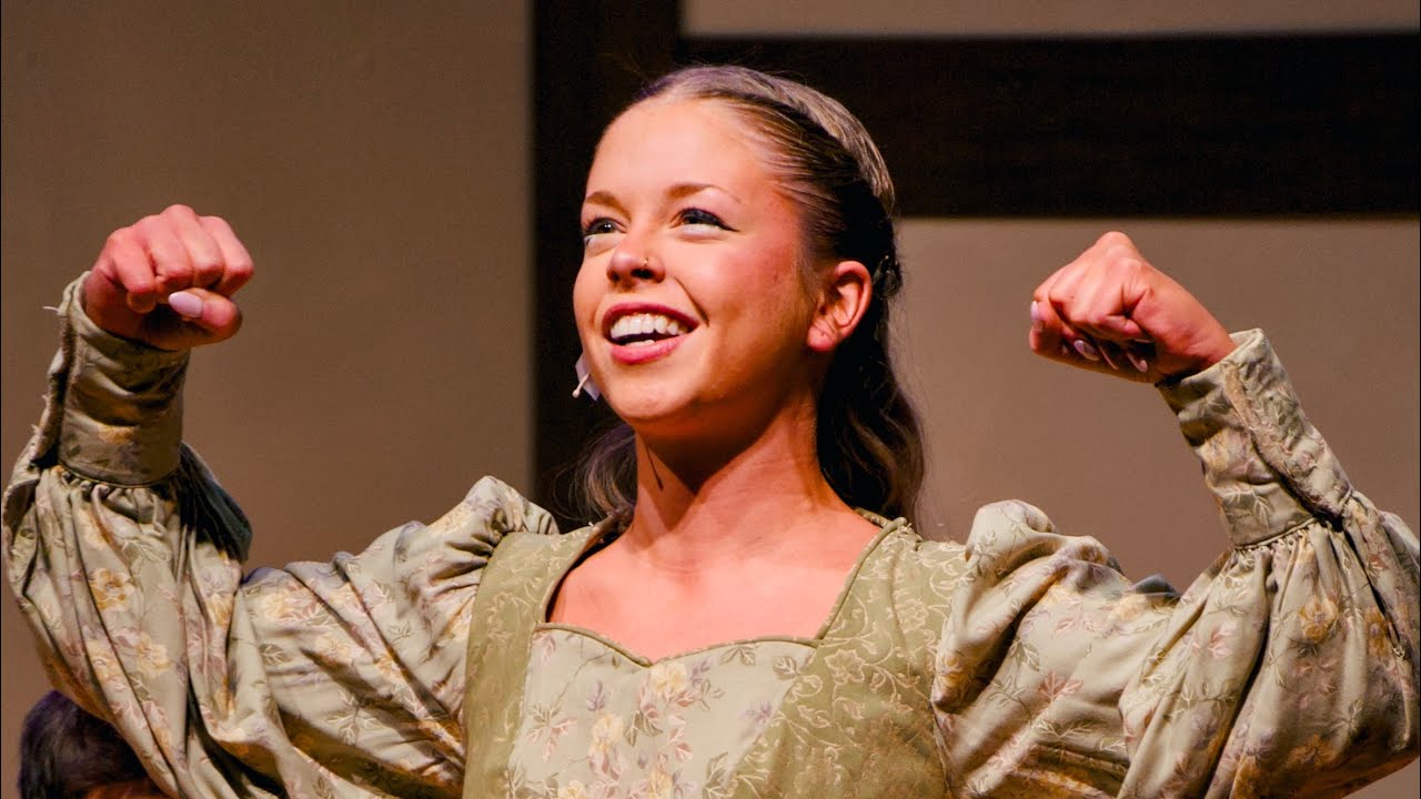 “Right Hand Man” - SOMETHING ROTTEN. 🍳🍅 Performed by senior, Elle Woodman as Bea