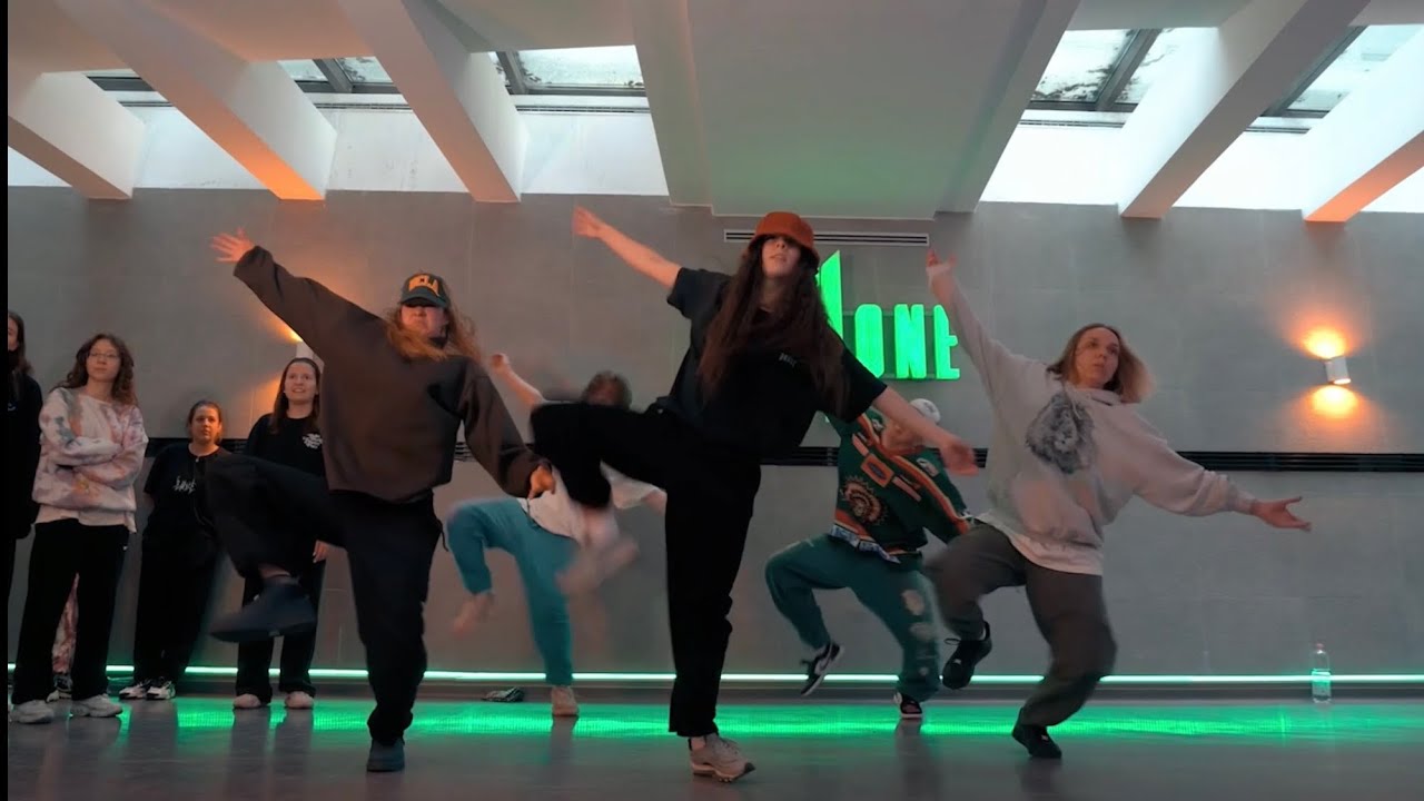 ADRENALINE - KENZO ALVARES / Choreography by Lola Beckers / @R3DONETVofficial