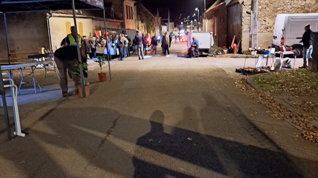 Vide Grenier Live, Compte Rendu , le dernier vg en extérieur de l'année, wahouuu gros coup de chance