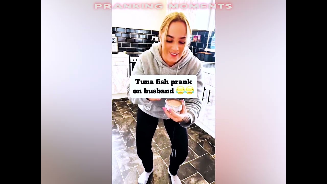 PRANKING FUNNIEST MOMENTS#funny #prank
