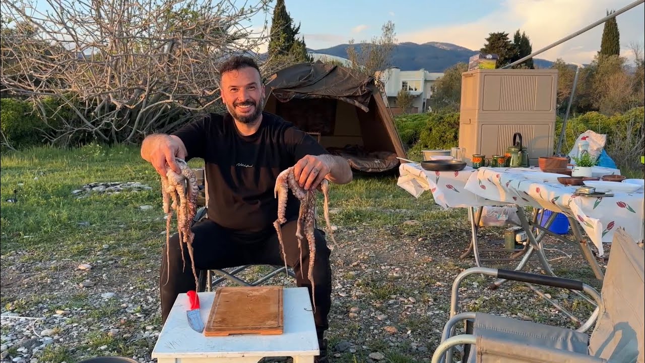 G&Ouml;KSAL ABİYLE DENİZDE EFSANE KAMP DEV AHTAPOT PİŞİRDİK