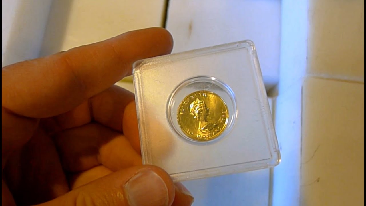 Amateur nuclear physics: neutron activation of gold