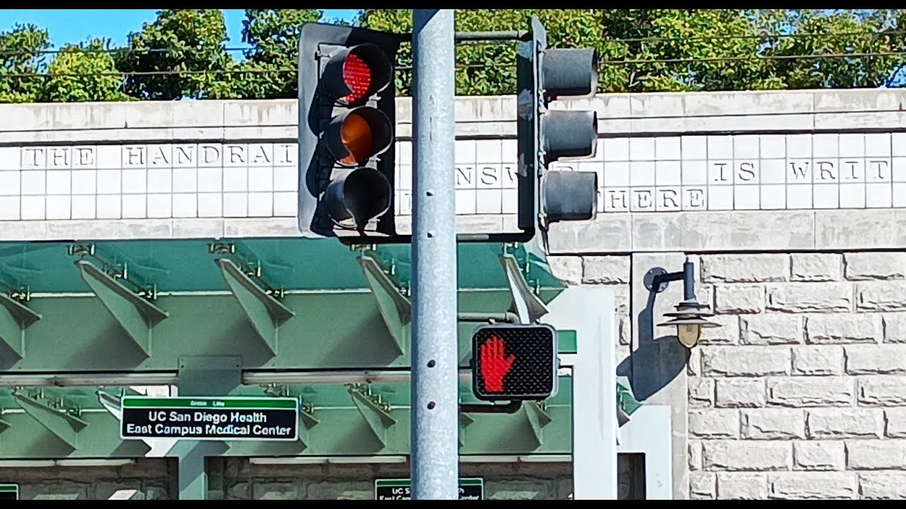 Old San Diego Traffic Signals Next To Trolley Station (Alvarado Rd & Reservoir Dr)