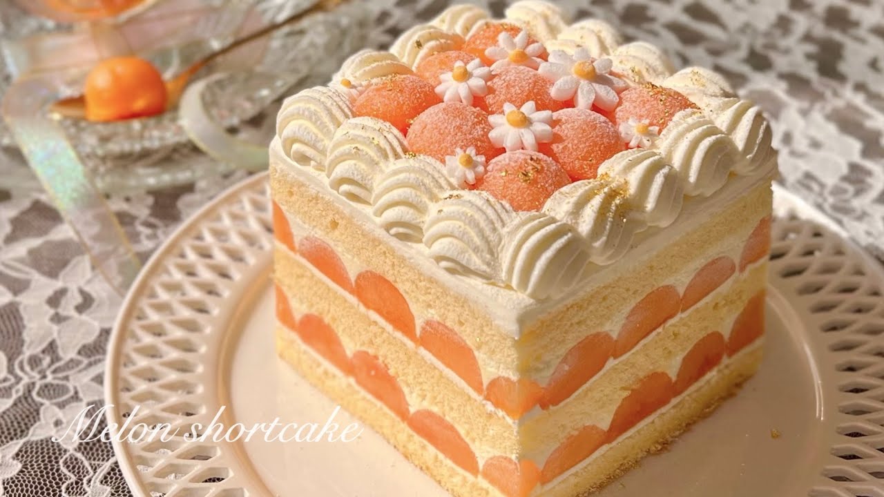 ꒰メロンショートケーキ🍈🍰꒱どこをカットしてもメロンがでてくる❤️とびっきり贅沢なケーキ🧡