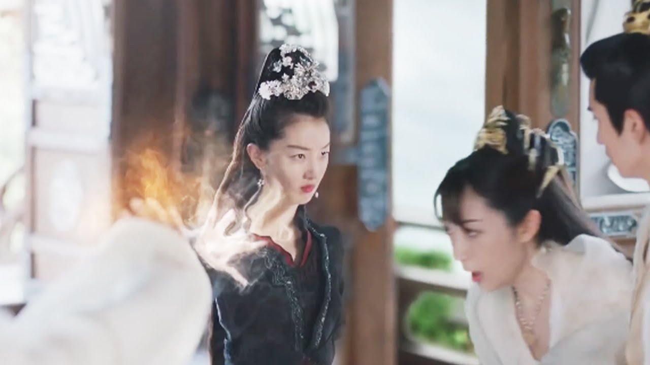 【解气！】闺蜜被心机女偷袭，灰姑娘变身主神霸气护短，严惩无耻小人！