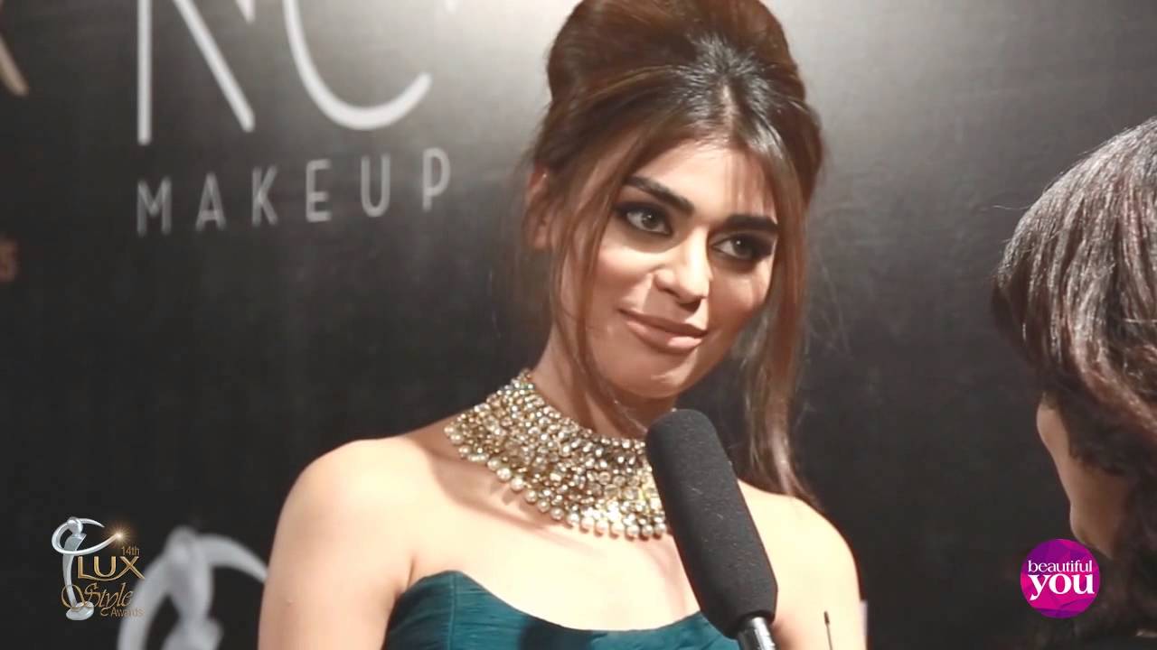 Glam Guppien   LSA Backstage Edition   Sadaf Kanwal HD 2