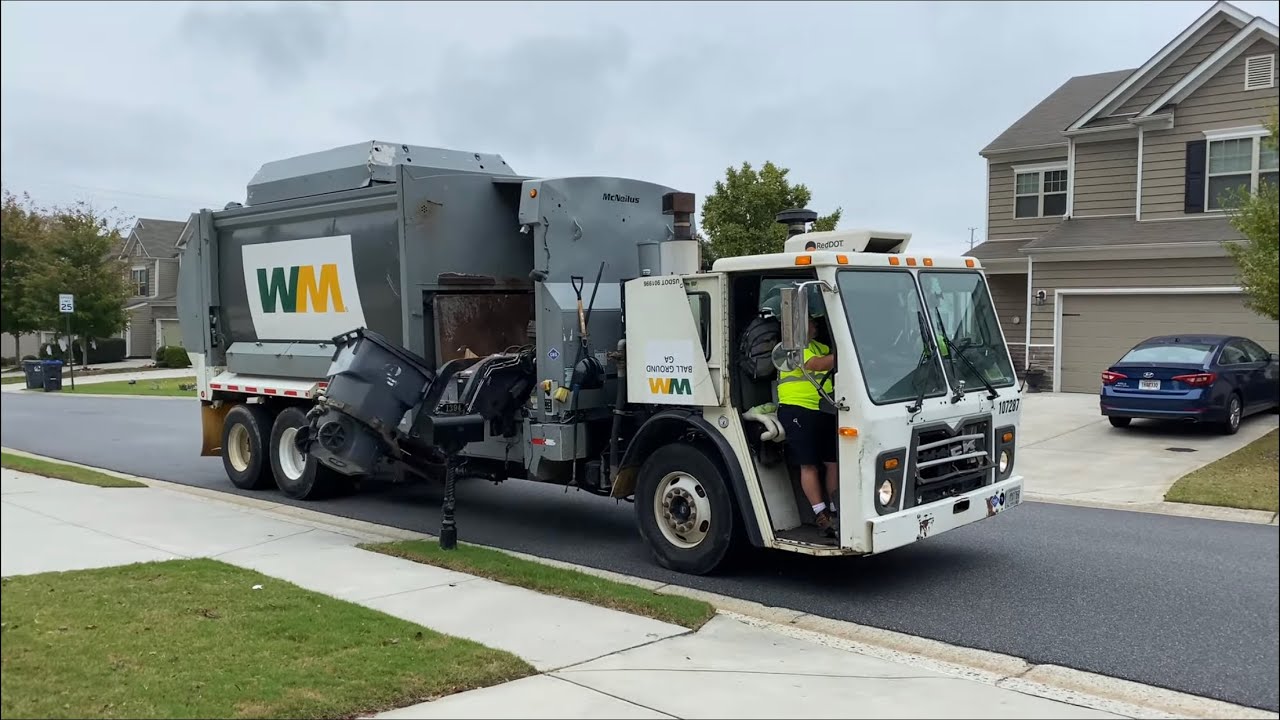Waste Management: Mack LEU Mcneilus M/ASL Garbage Truck