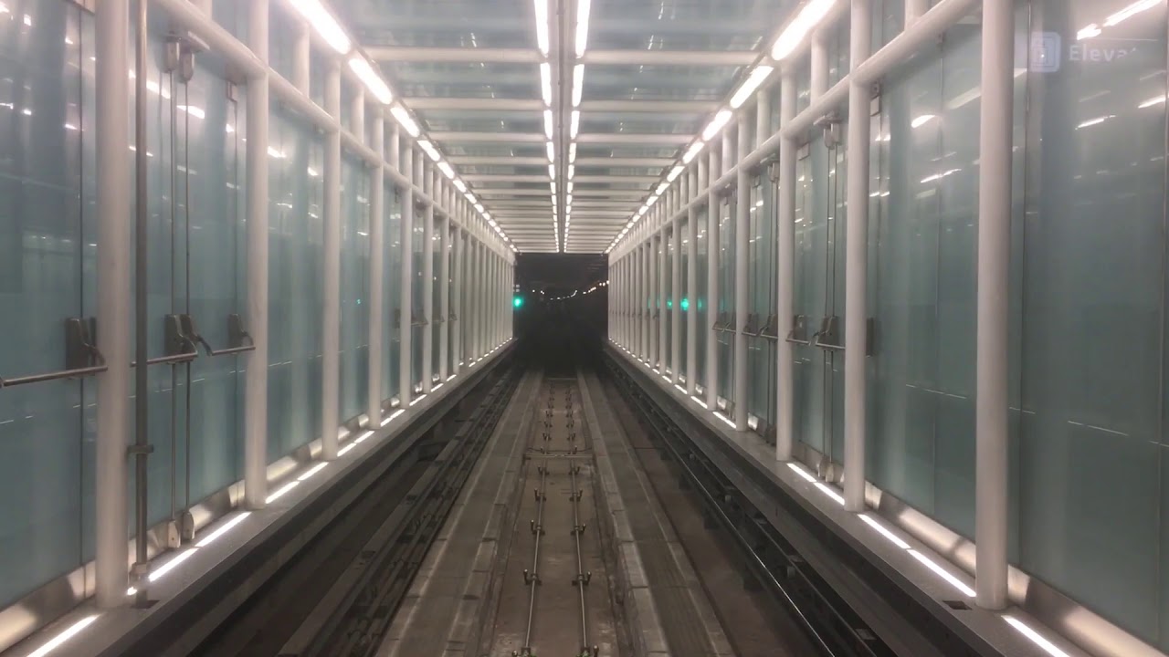 Riding the Washington Dulles International Airport Aerotrain