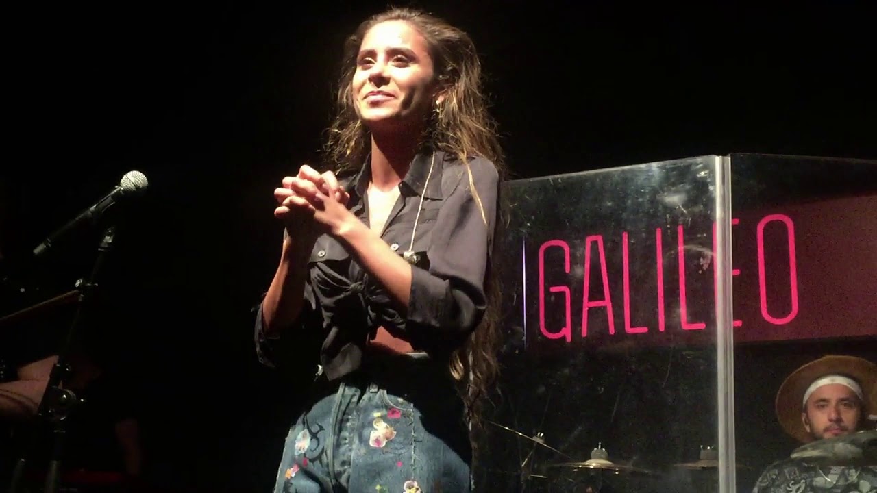Camila Gallardo iluminó a España con su folclore particular