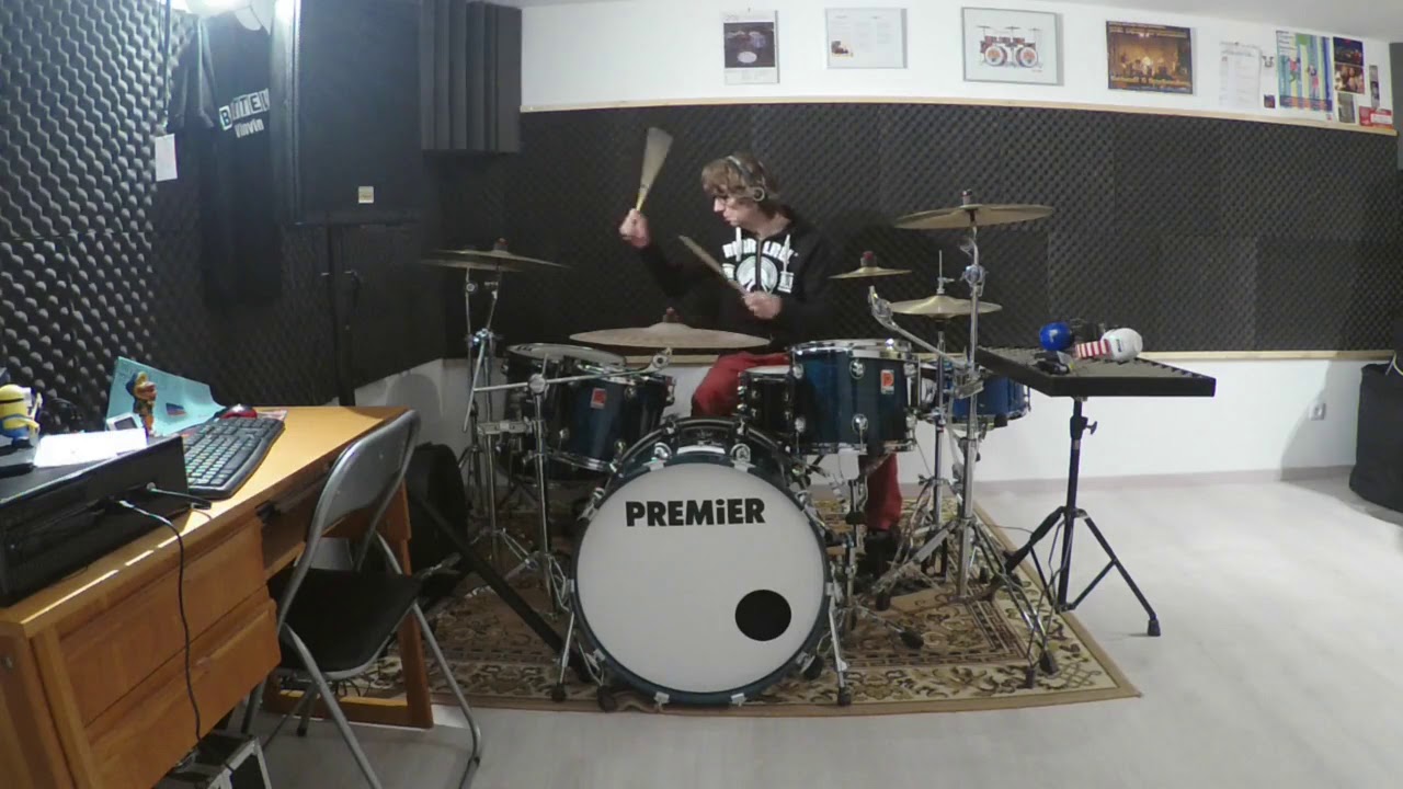 Creedence Clearwater Revival - Proud Mary (drum cover)