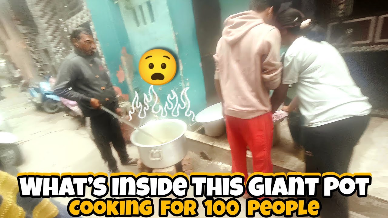 Bade Bartan Mein Kya Pak Raha Hai? 😱 Street Food Secrets!