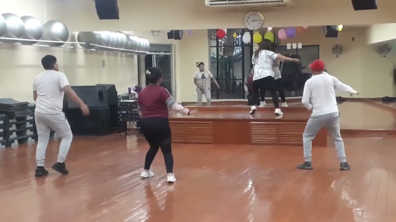 Slim World Gym Arequipa - Maniac & Un Finde