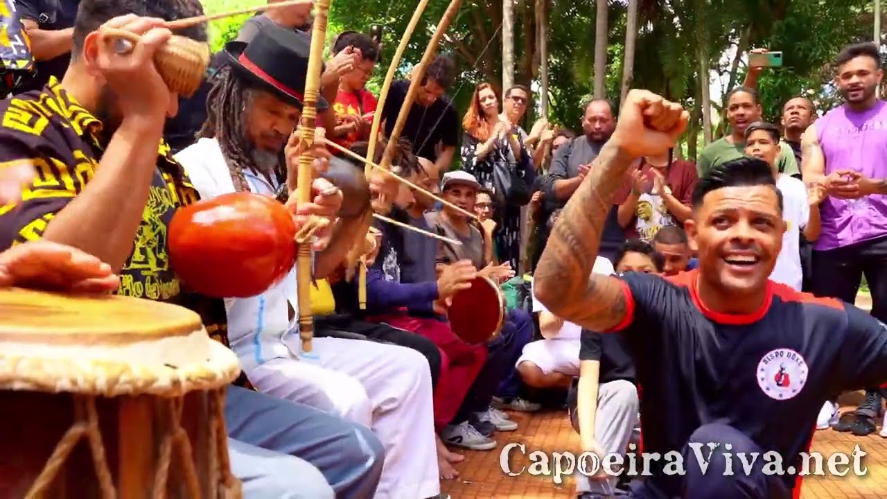 #CapoeiraViva Roda de Capoeira na Praça da República 15 de Dezembro 2024 São Paulo #CapoeiraMovies