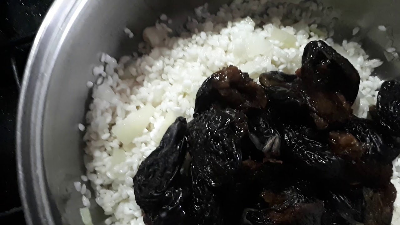 Orez cu prune uscate ca la mama acasă