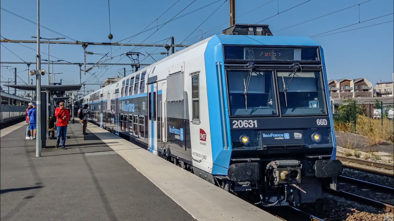 GARE DE SAINT DENIS -  EUROSTAR, TGV, TER, RER & TRANSILIEN 
