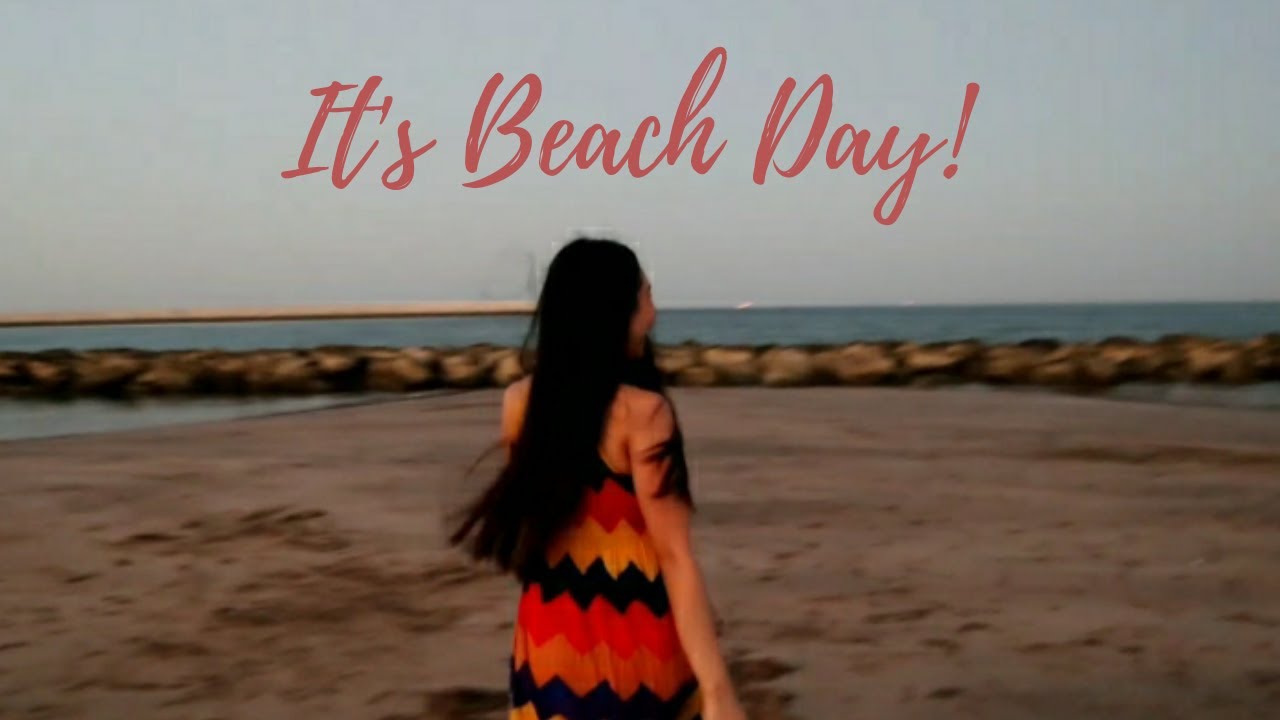 Walking by the beach! Have fun with us | Al Mouj Beach