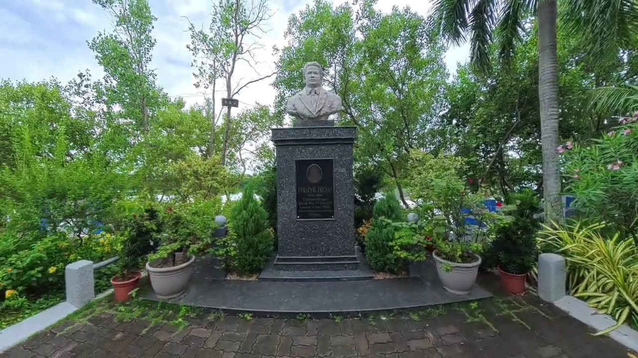 Walking in Iloilo Esplanade 1 | Peaceful Morning Walk Along the River