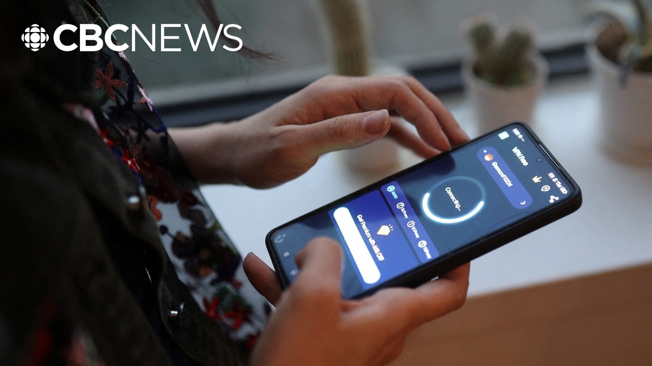 Iranian Canadian only able to speak to mom for one minute amid communications blackout