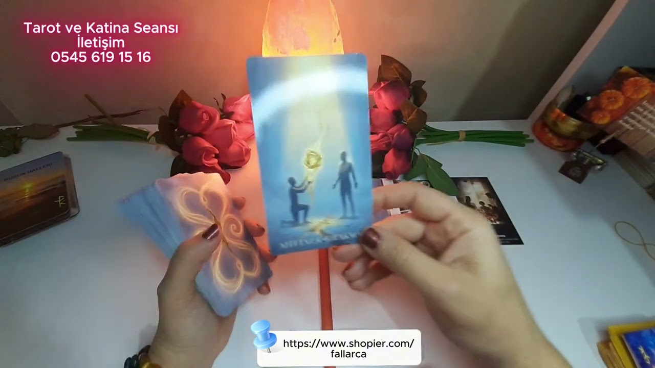 ⚠️Bu Video Sana Diğer Yarından Mesaj İçeriyor⚠️İkiz alevlerin Duygu ve Düşünceleri Tarot Açılımı
