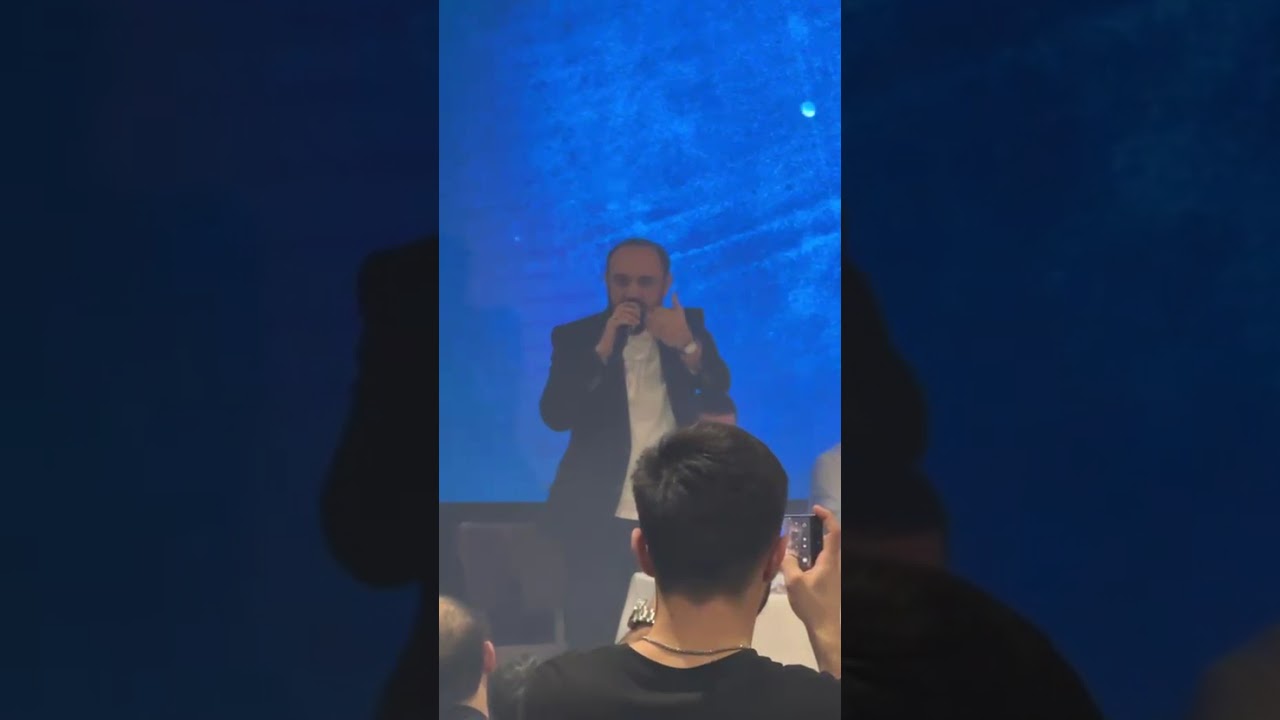 Bu rəvadır mı gülüm,kədər səninlə başlasın   Gecə dərdinlə yatım,səhər səninlə başlasın    