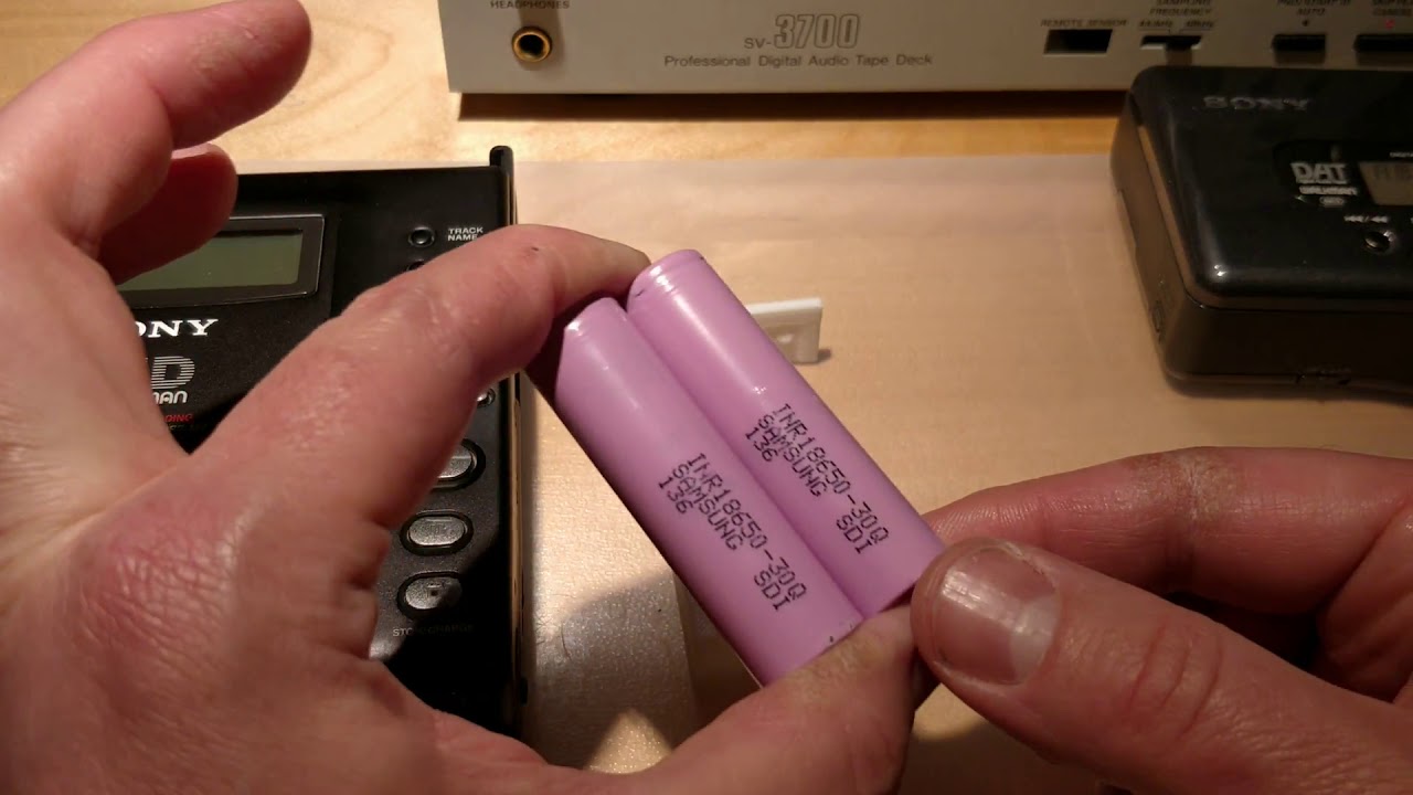 How to replace your (dead) Sony MZ-1 MiniDisc recorder battery.