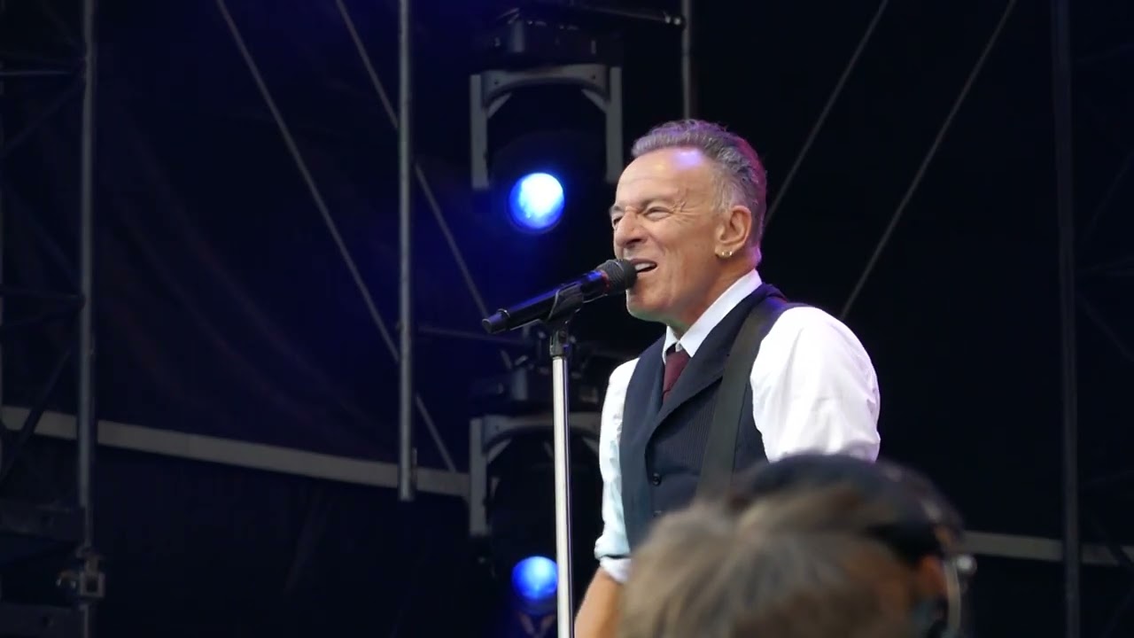 BRUCE SPRINGSTEEN - Into The Fire, Hannover Heinz von Heiden Arena, 05.07.2024