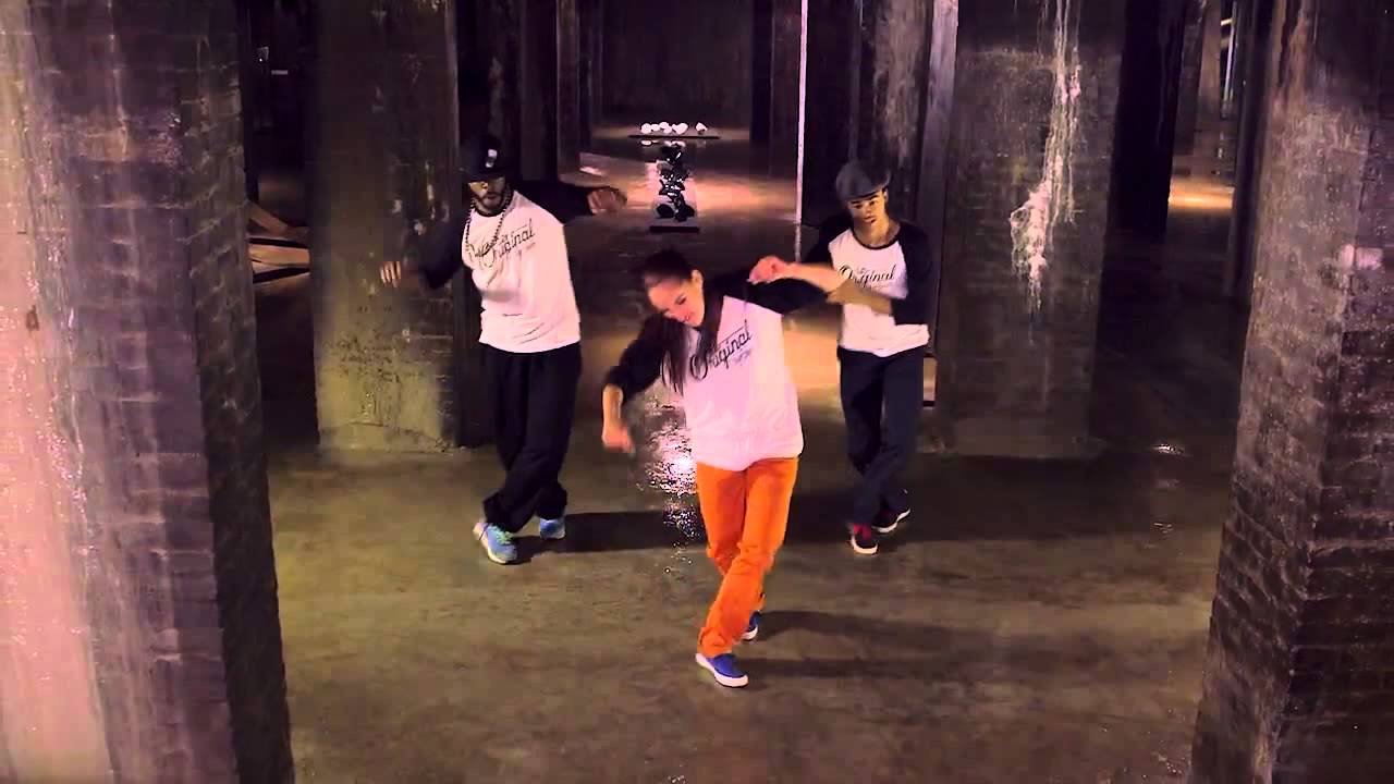 HOW TO HOUSEDANCE! // #2 Farmer, sidewalk, jacking, pas de bour·rée, shuffle,