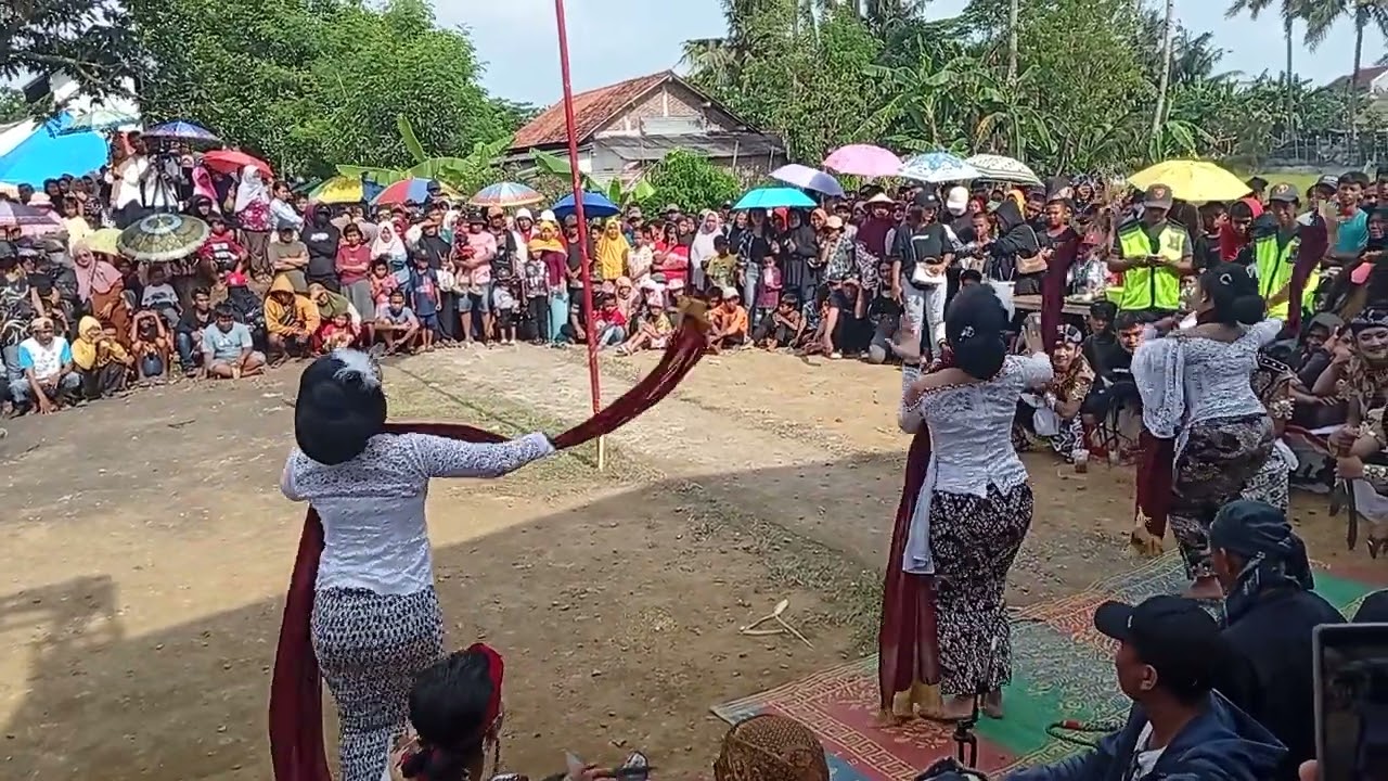 Lengger Banyumasan 🌹EBEG MEGA BUANA 12 #ebegcilacap 