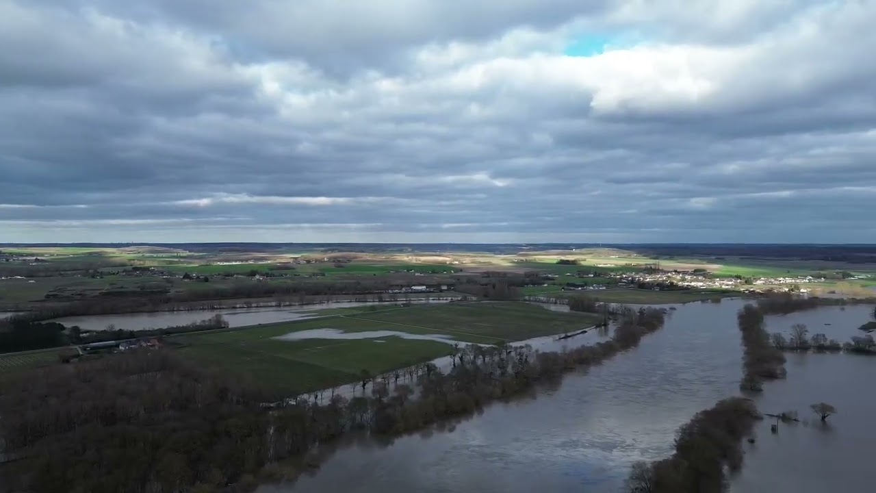 La Vienne en crue : la puissance impressionnante de la nature vue du ciel