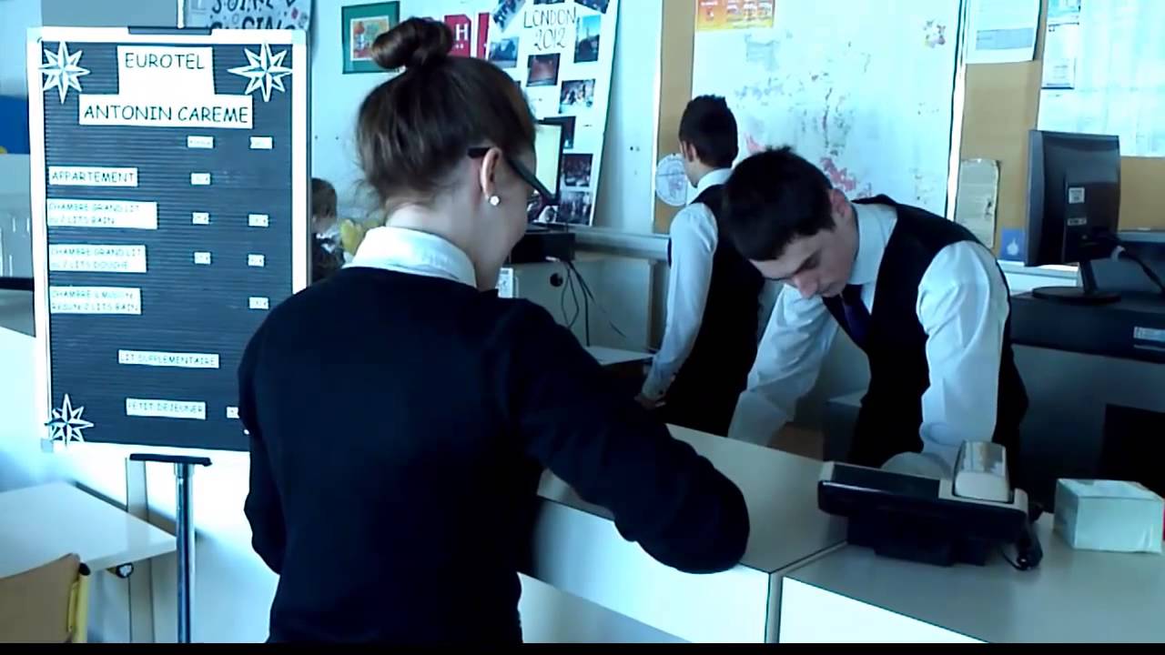 Arrivée client agence à l'hôtel Erotel Antonin Carême