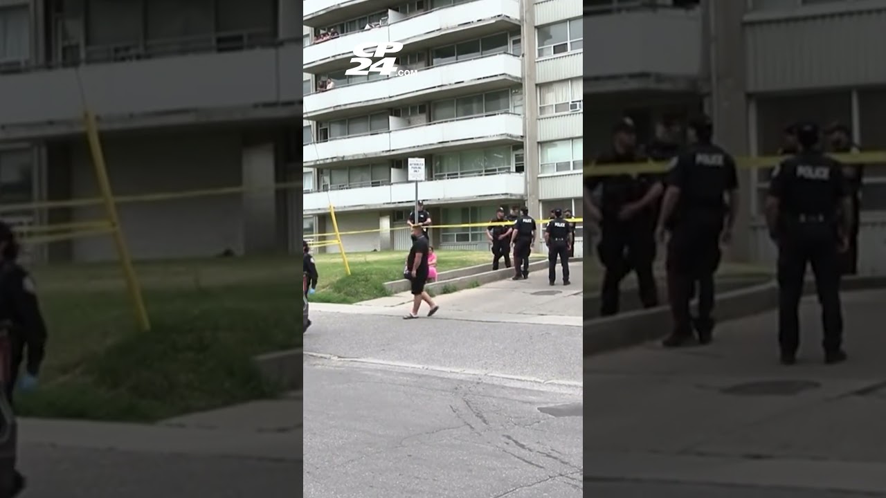 Двое молодых людей обвиняются в убийстве второй степени после наезда на человека