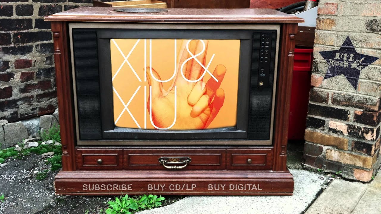 Xiu Xiu – Apistat Commander [Sunset Rubdown Cover] (from Remixed & Covered)
