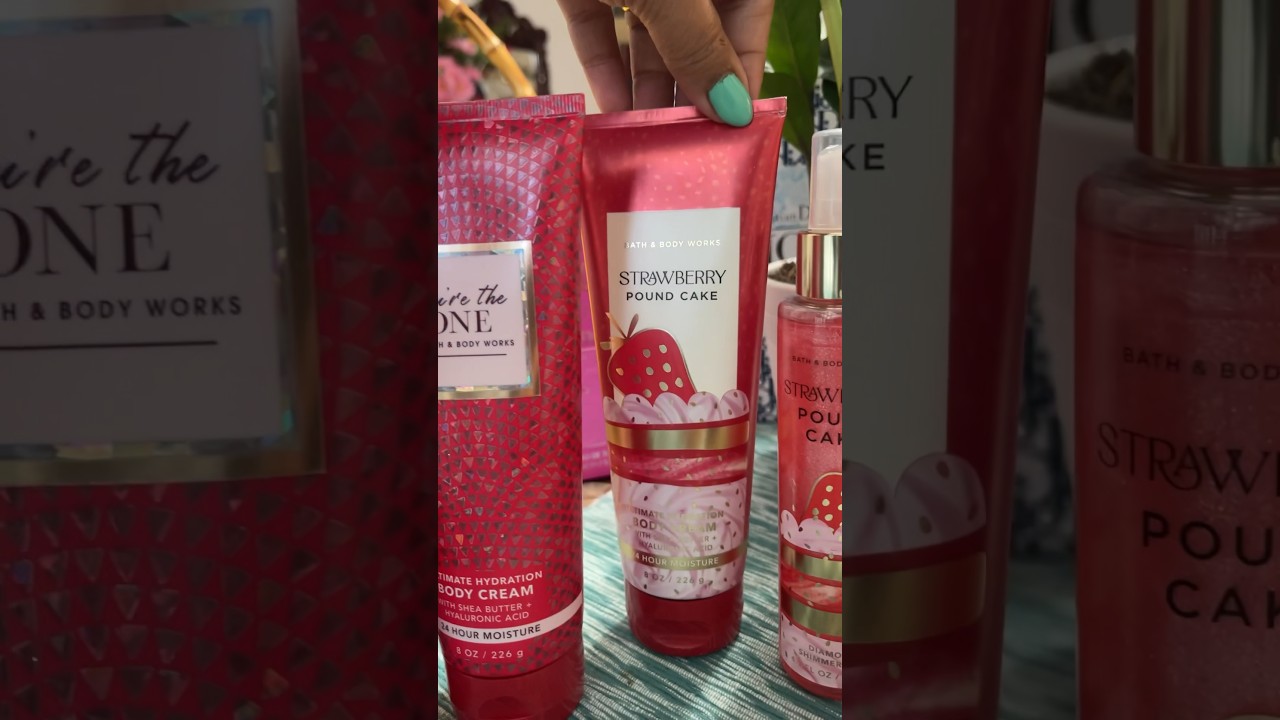 Bath & Body Works #bodycream  #shimmermist #bodysplash yummy  strawberry pound cake #birthday