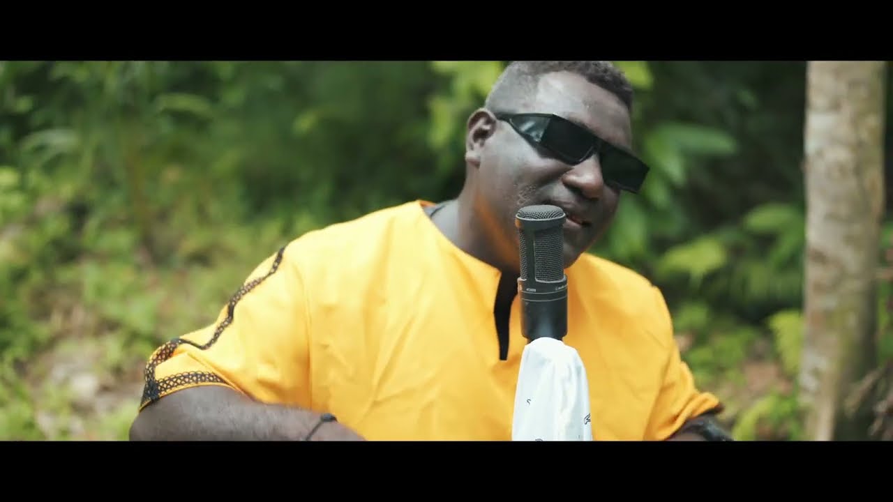 Tanzpanda - Hole Taiti (ft. Baleh) [Official Music Video]