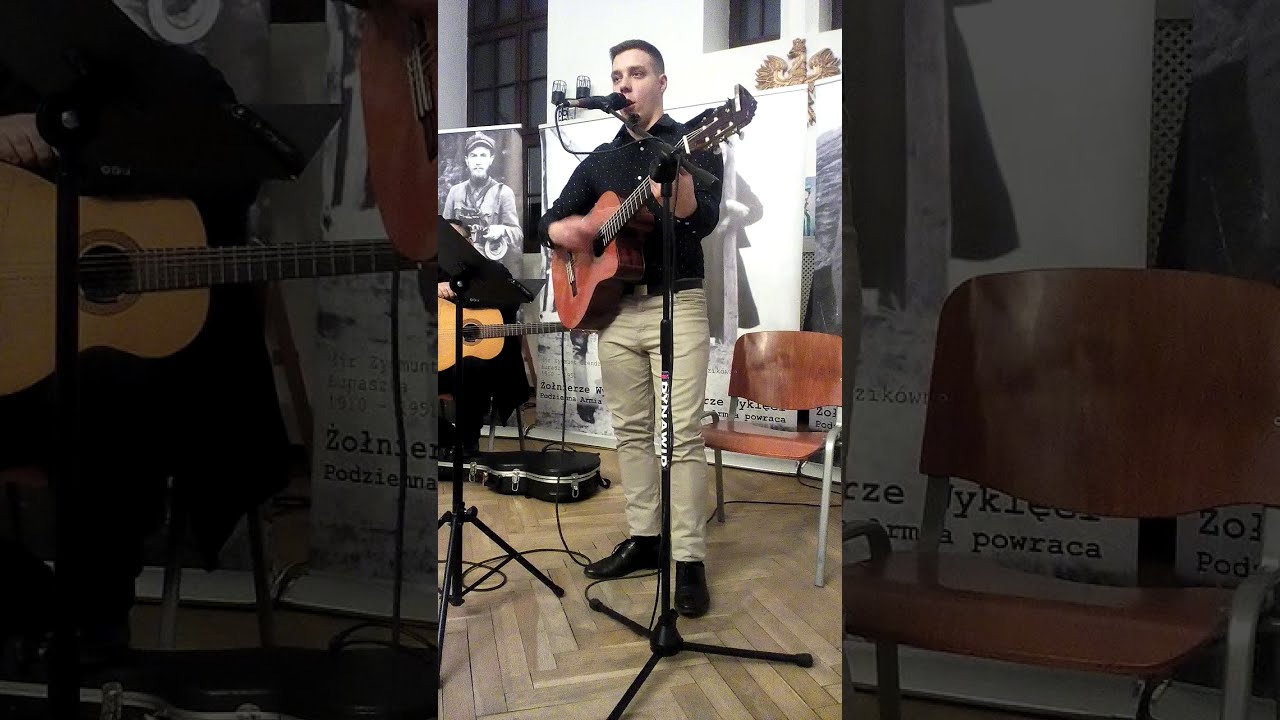 Bartłomiej Kurowski - Już dopala się ogień biwaku